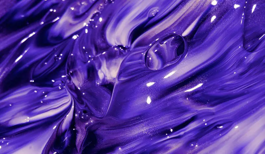 El violeta despierta la creatividad